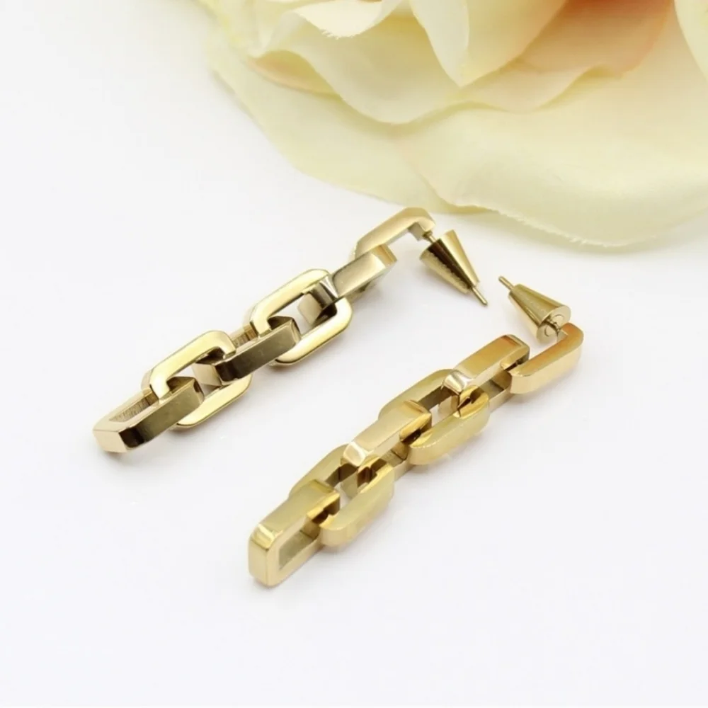 SALE Eddie Borgo Supra Link Earrings in 12K Gold - 2" Drop - Picture 5 of 5